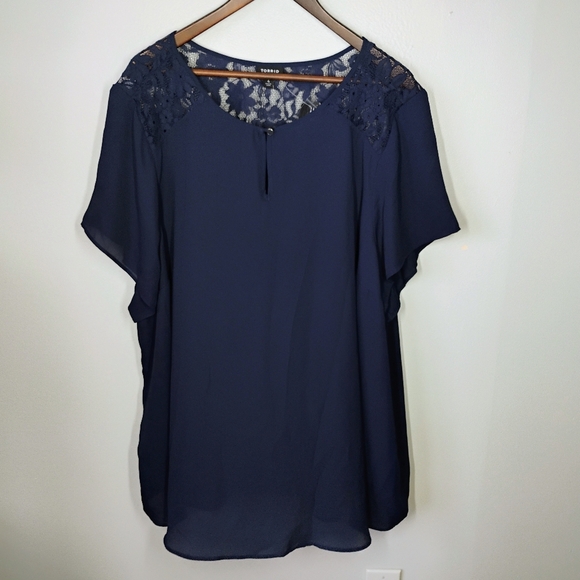 Torrid Abbey Navy Blue Georgette Keyhole Lace Blouse Career Office Plus Size 4X - Picture 1 of 11